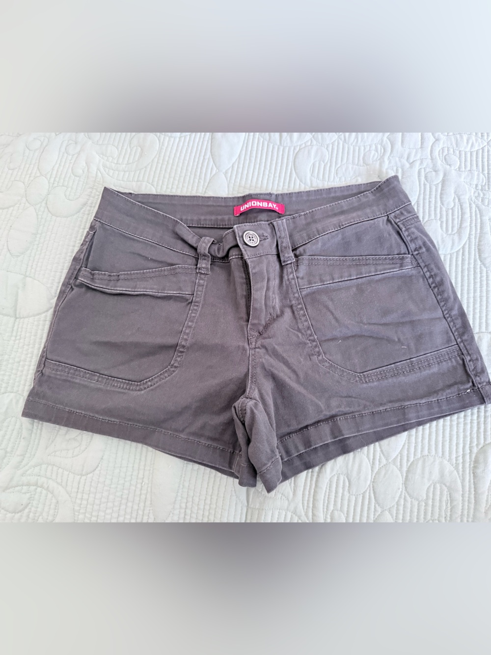 UNIONBAY Women's Gray Short Cargo-Style Jean Shorts